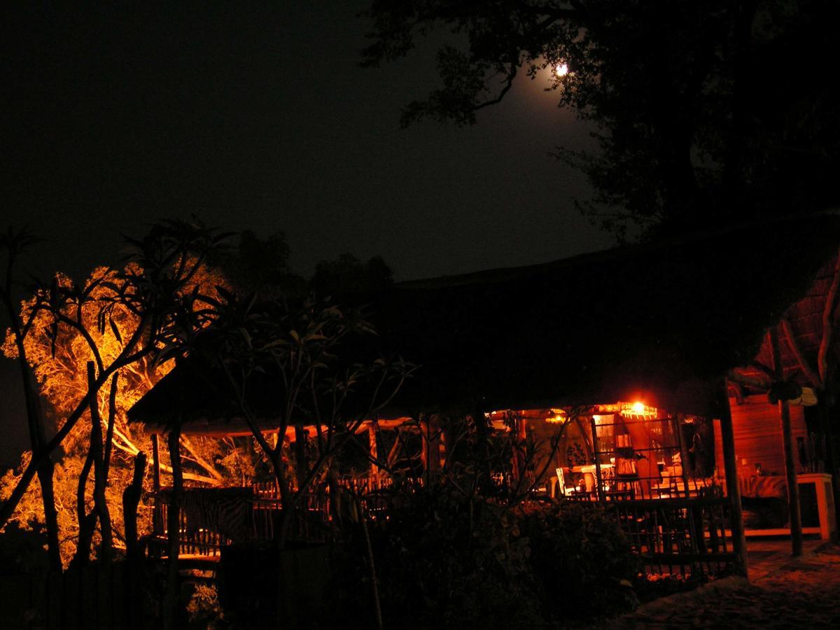 Caprivi Houseboat Safari Lodge Katima Mulilo Exterior photo
